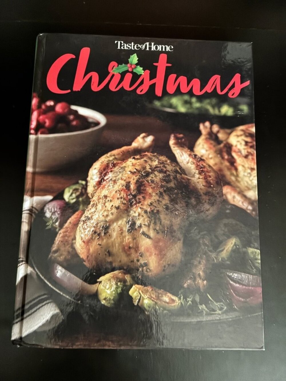 Taste of Home Christmas Cookbook Hardcover Holiday Recipes & Menus Full Color